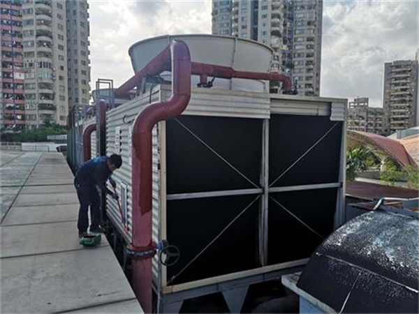 定期对方形冷却塔进行清洗工作(当阳方形冷却塔清洗)